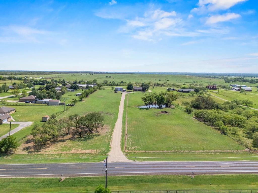 11953 Fm 2153, Sanger