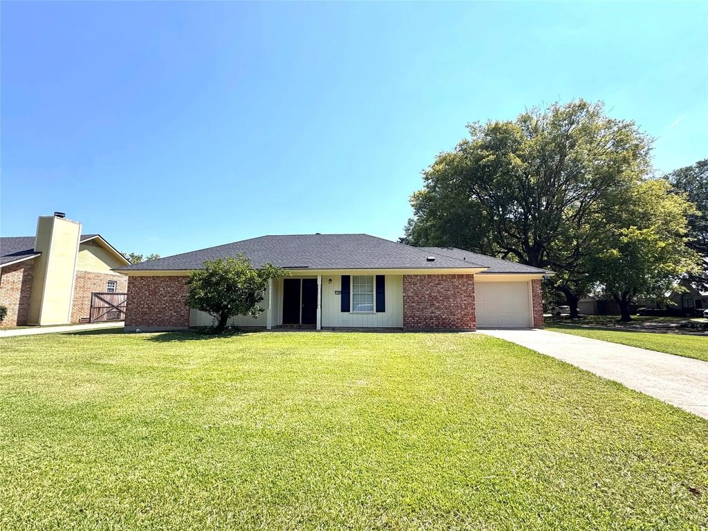 5100 Tara Lane, Bossier City