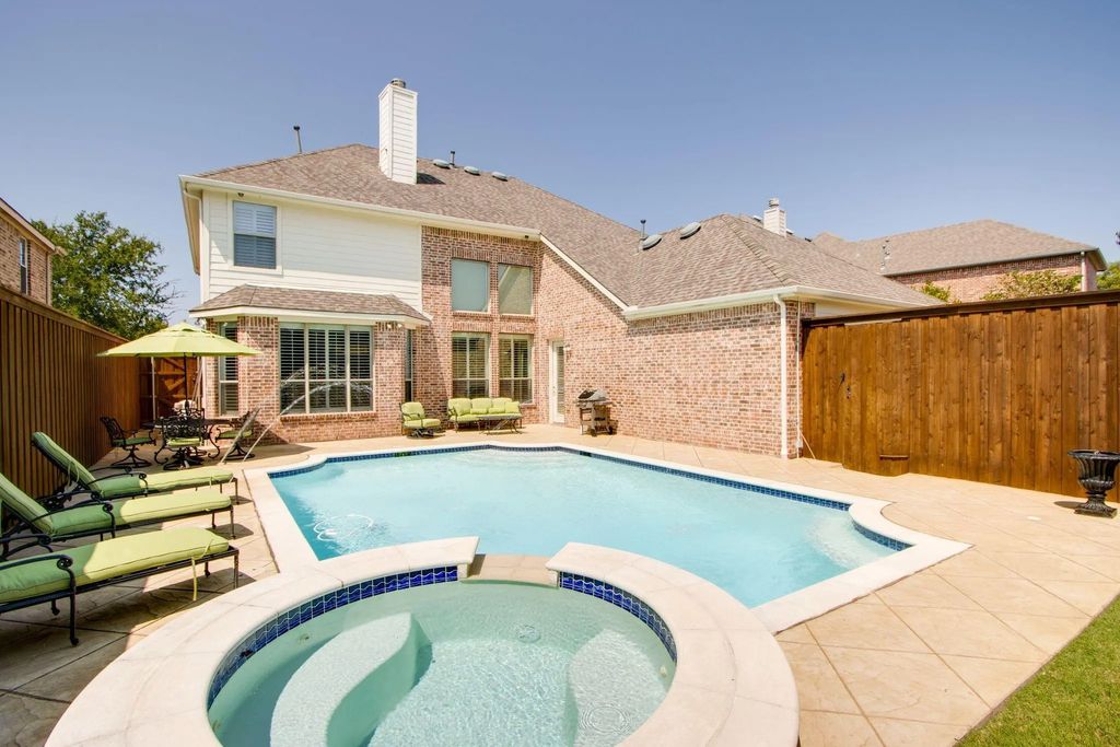 9304 Leafy Glade Road, Plano