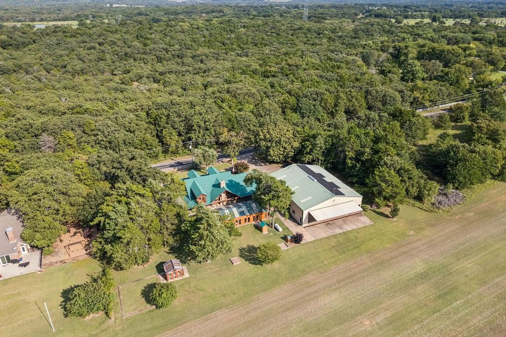 399 Tanglewood Trail, Pottsboro