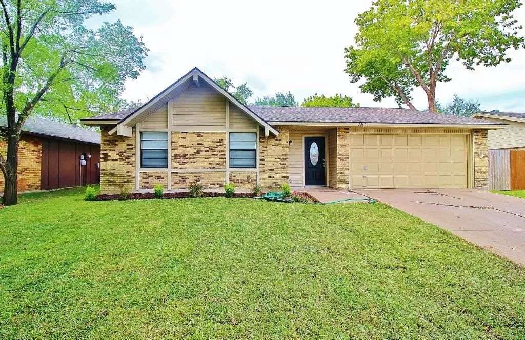 2809 Santa Monica Drive, Grand Prairie