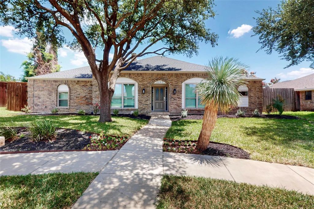 2260 Valley Mill, Carrollton