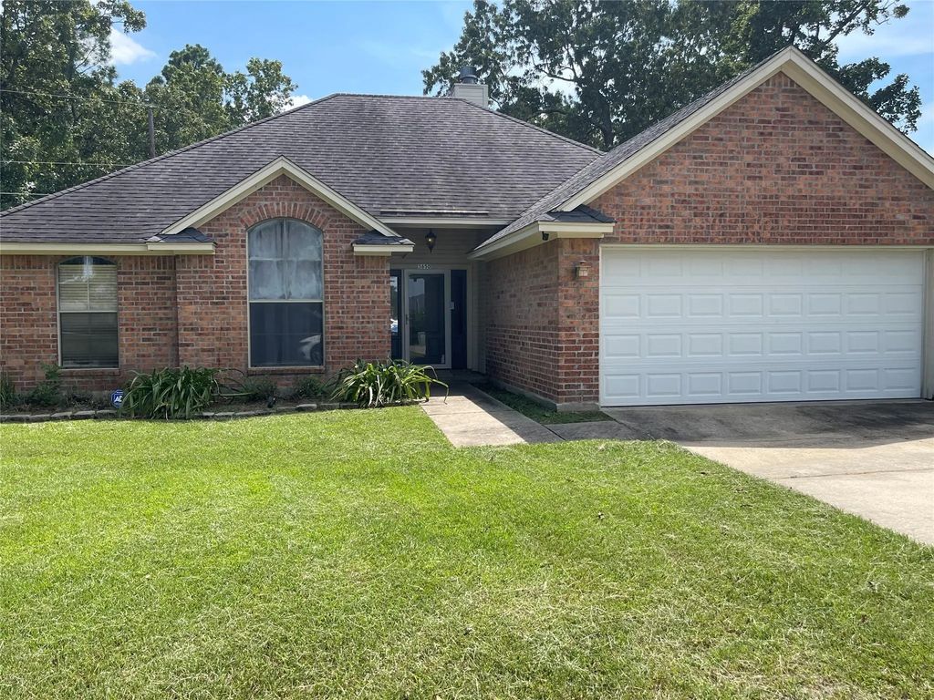 3650 Lakeside Drive, Shreveport