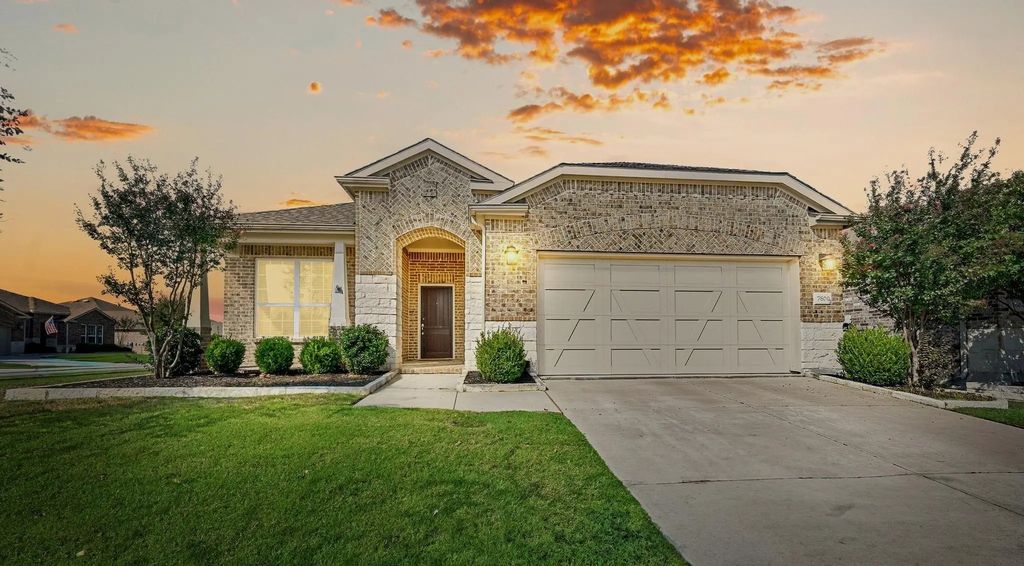 7600 Heritage Drive, Little Elm