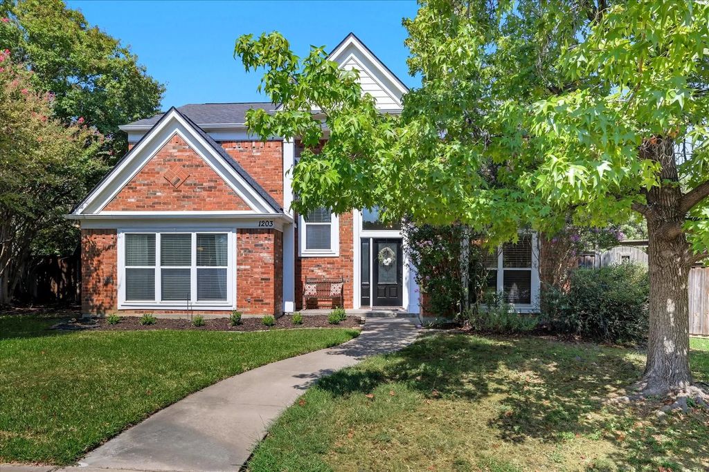1203 Brittainy Drive, Carrollton