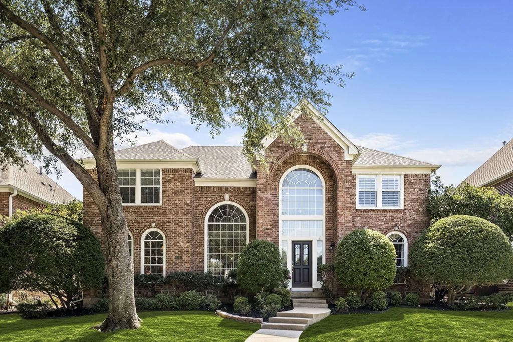 2212 Southern Oak Drive, Irving