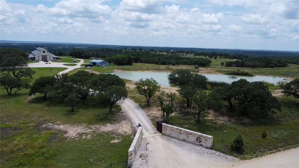 410 County Road 174, Gatesville