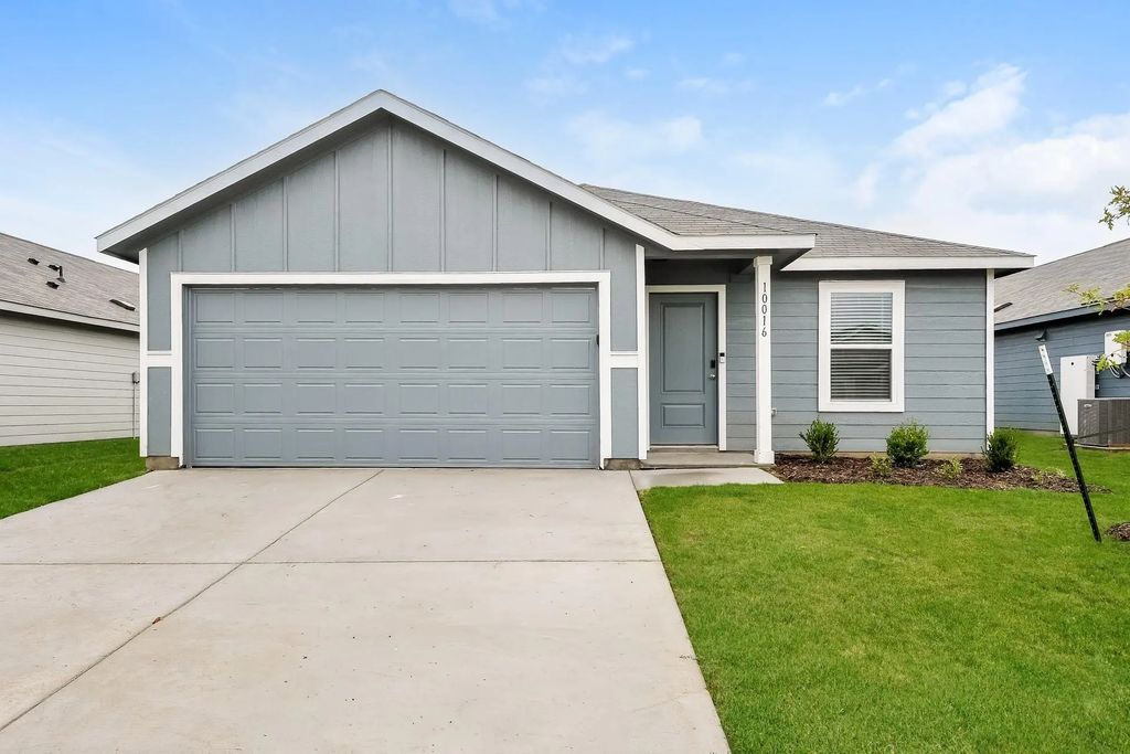 10016 Isla Lane, Crowley