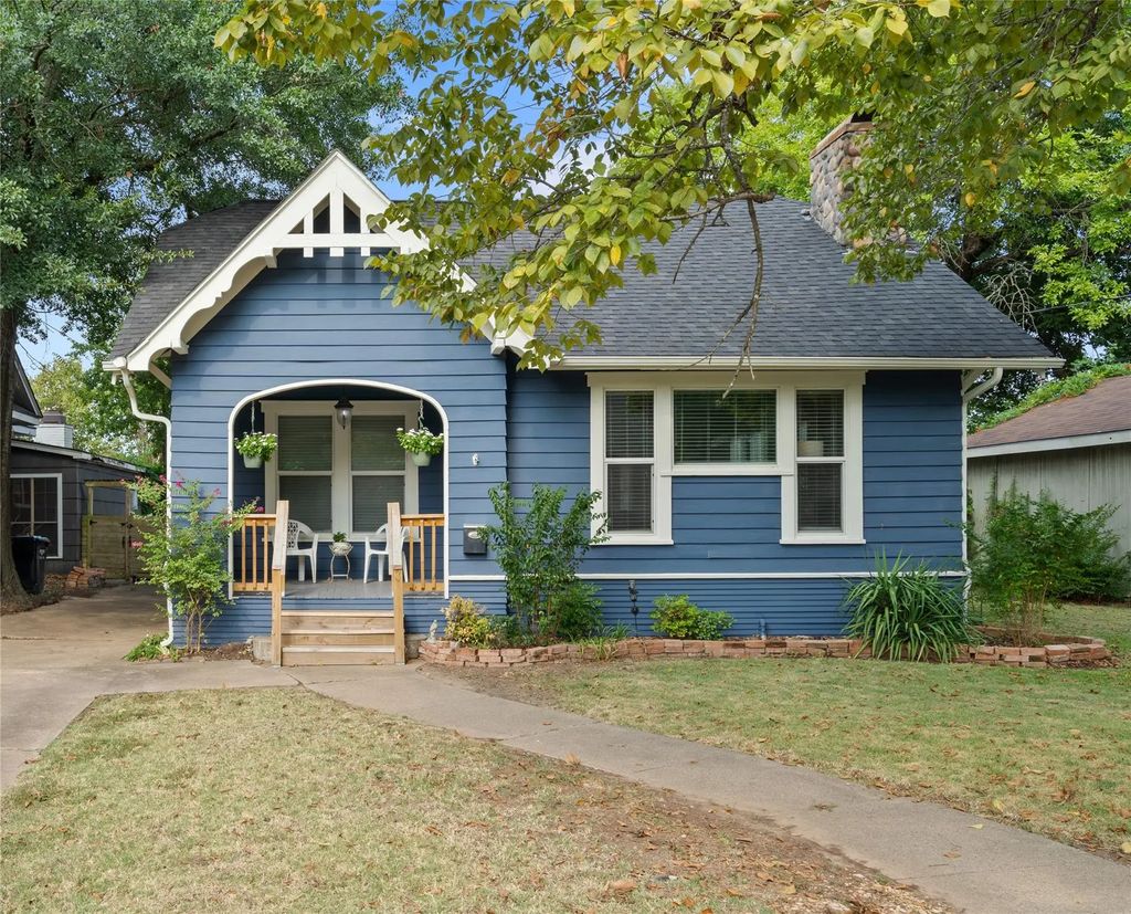 3816 Houston Street, Greenville