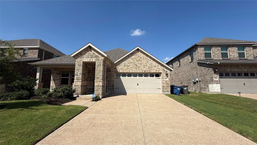 1607 Cobblestone Road, Melissa