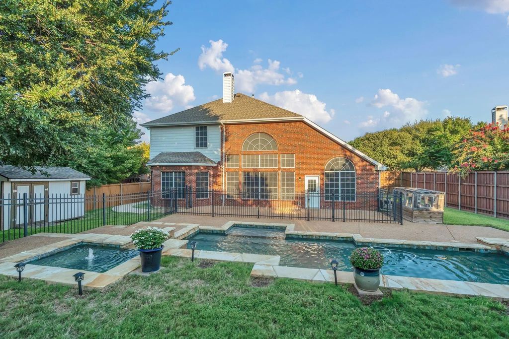 1620 Harvest Glen Drive, Flower Mound