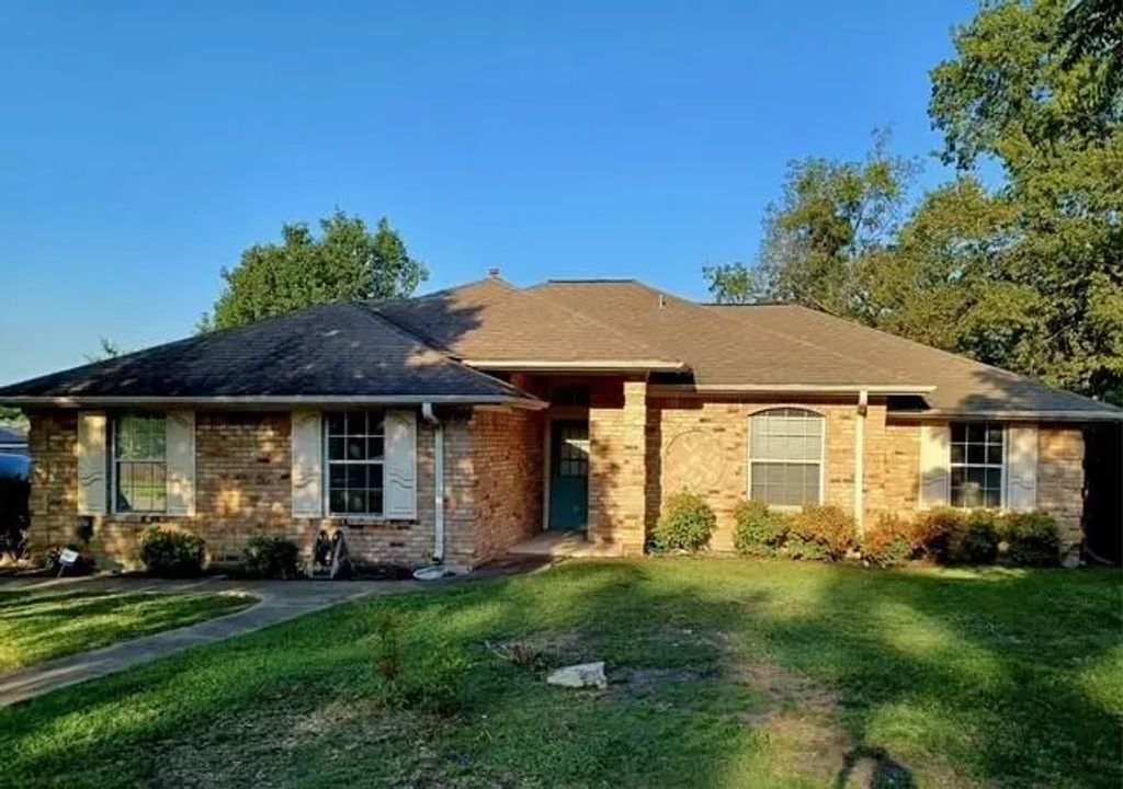 601 N Houston Street, Royse City