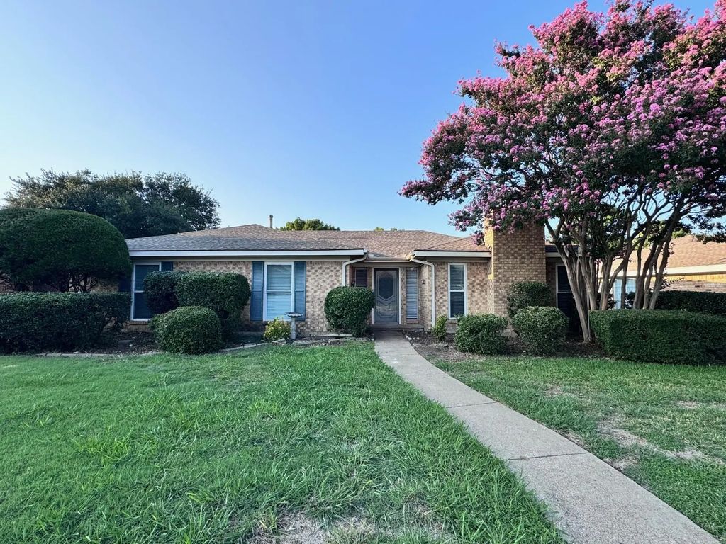 3213 Steven Drive, Plano