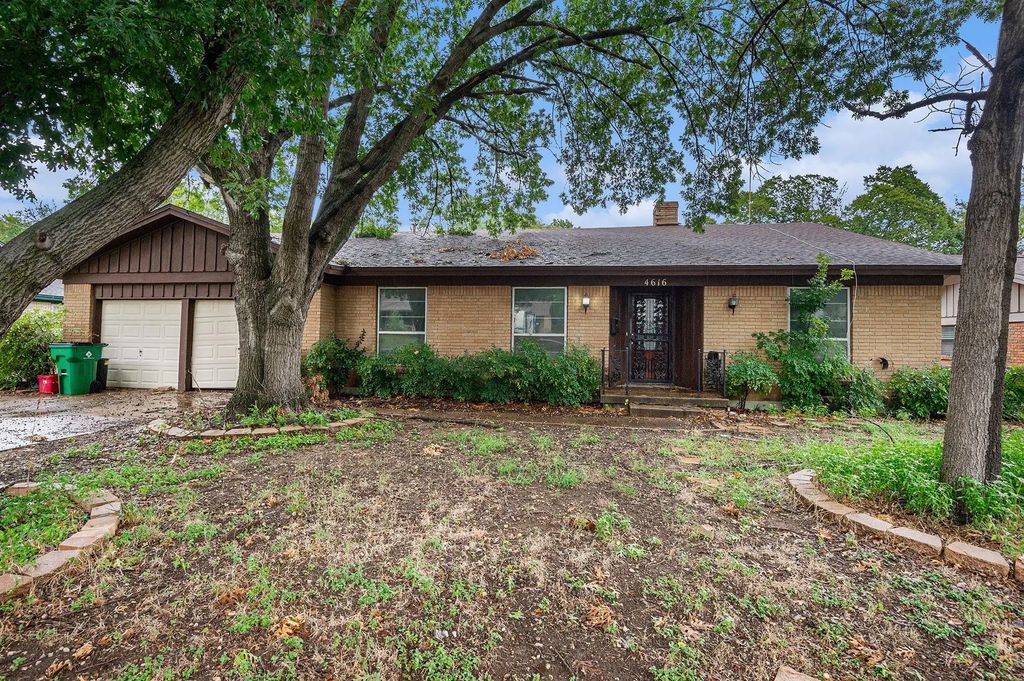 4616 Starlight Drive, Haltom City