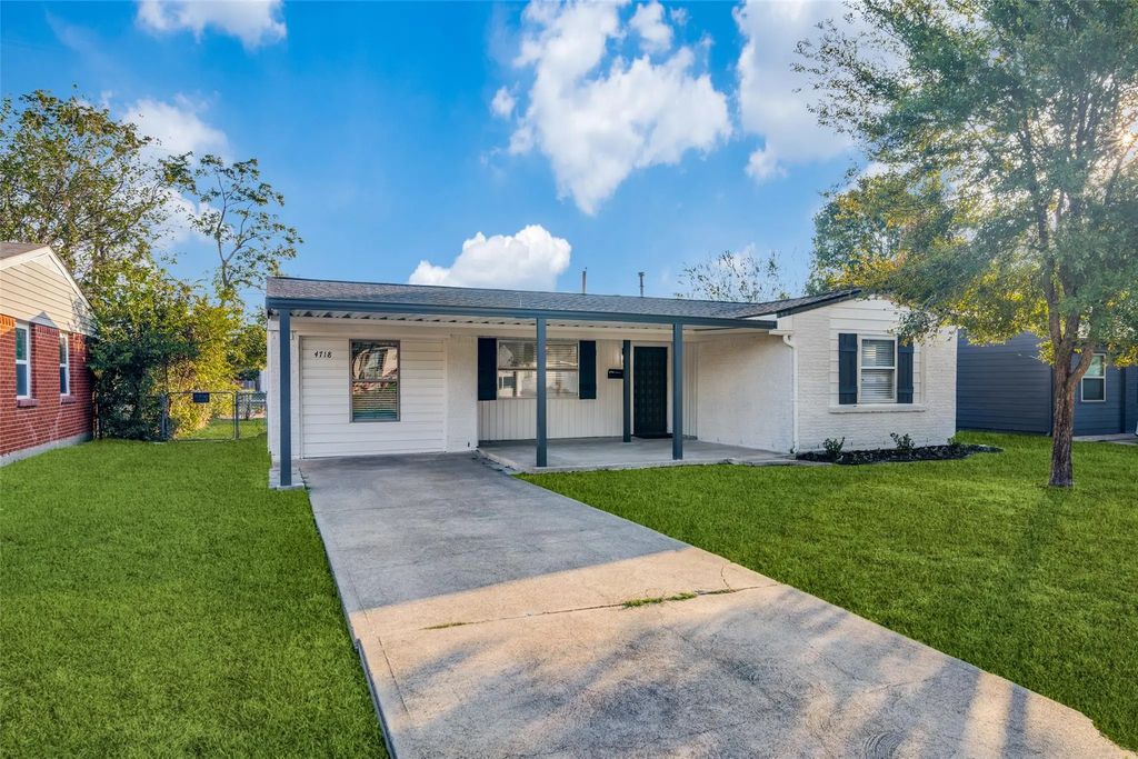 4718 San Marcus Drive, Mesquite