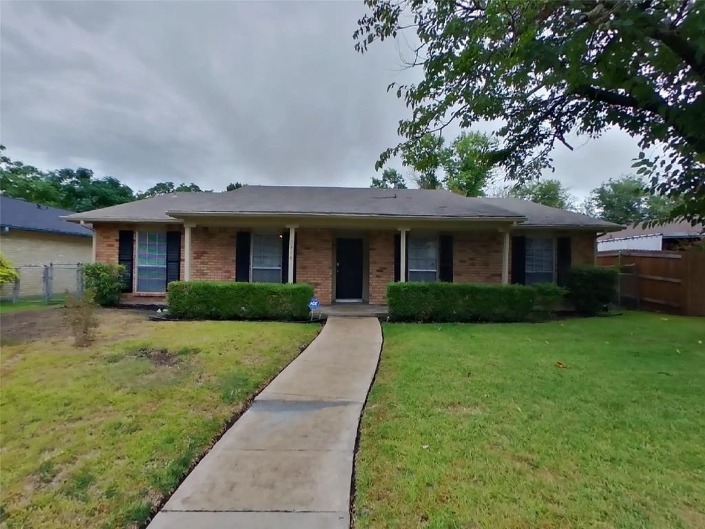 2814 Fern Glen Drive, Garland