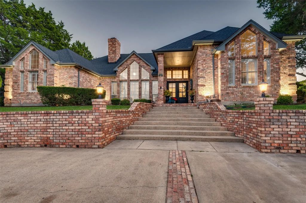 1108 Shallow Bend Drive, DeSoto
