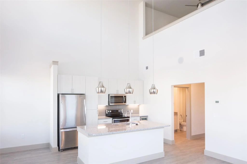 2103 Moser Avenue 110, Dallas