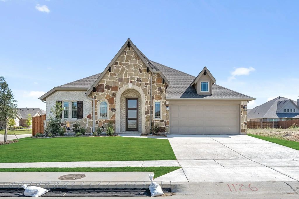 1126 Worthington Drive, Justin