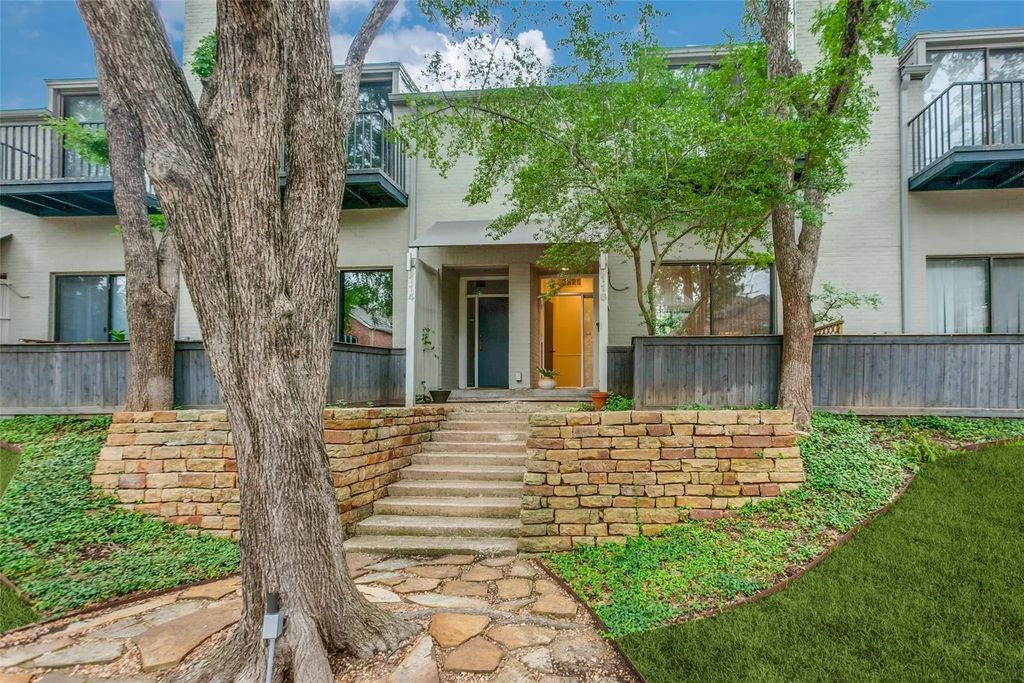 5990 Lindenshire Lane 116, Dallas