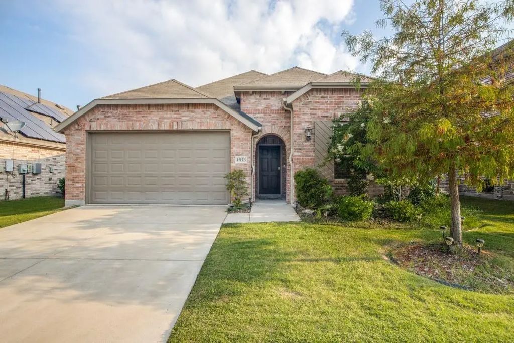 1613 Spoonbill Drive, Little Elm