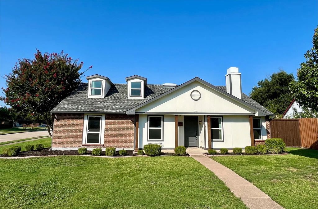 901 Rocky Creek Lane, Allen