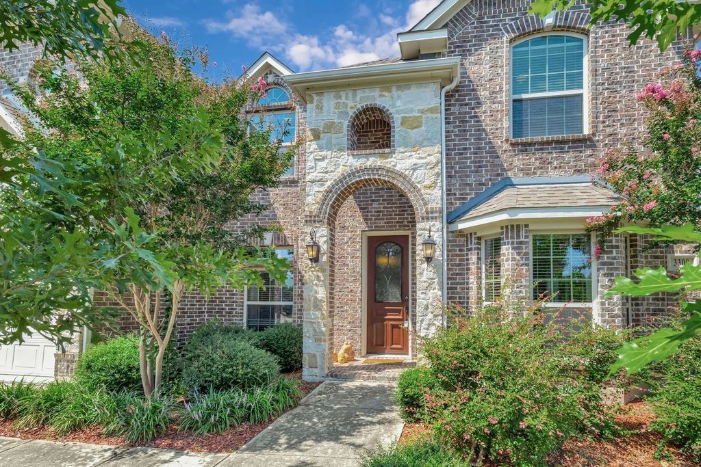 3300 Lakeview Boulevard, Denton