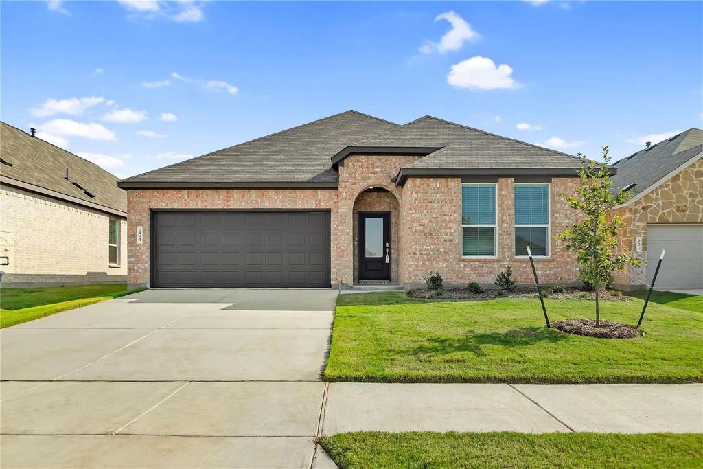 904 Rain Tree Road, Princeton