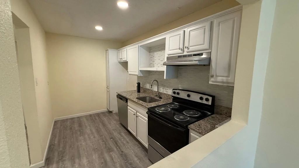 5065 Ridglea Lane 1009, Fort Worth