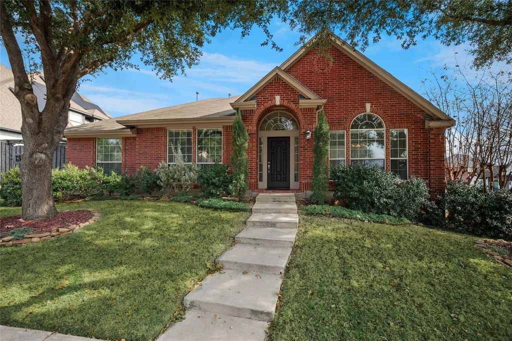 6516 Terrace Drive, The Colony