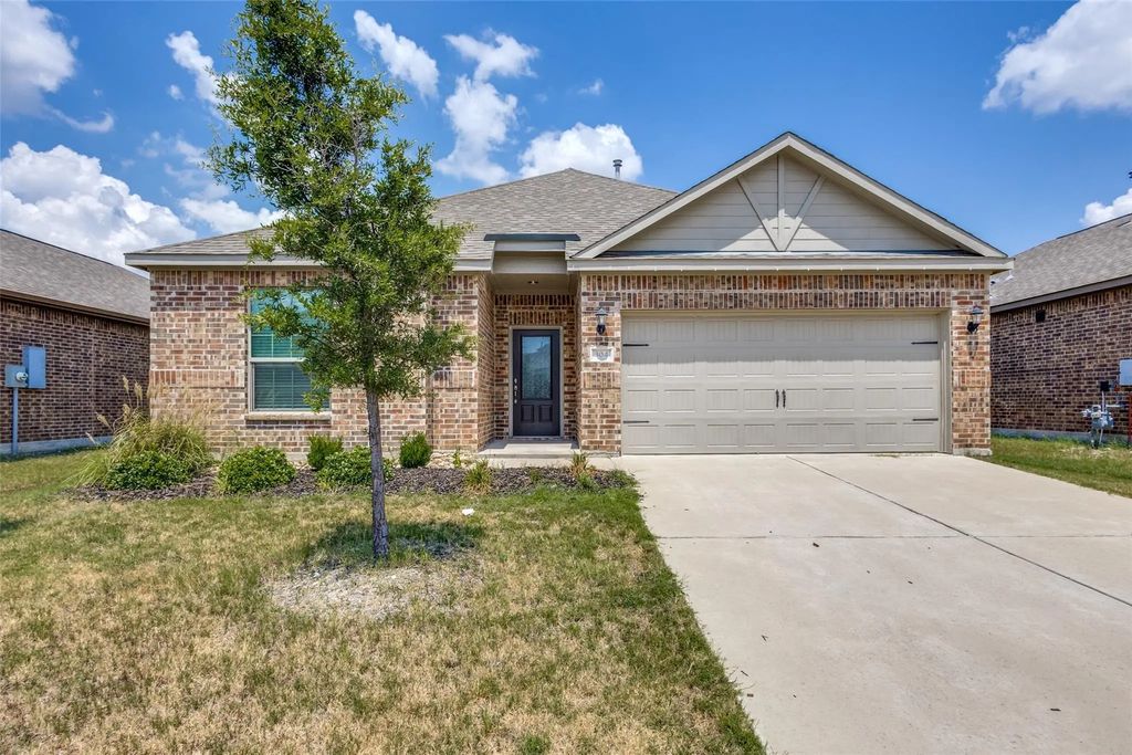 304 Aceves Court, Anna