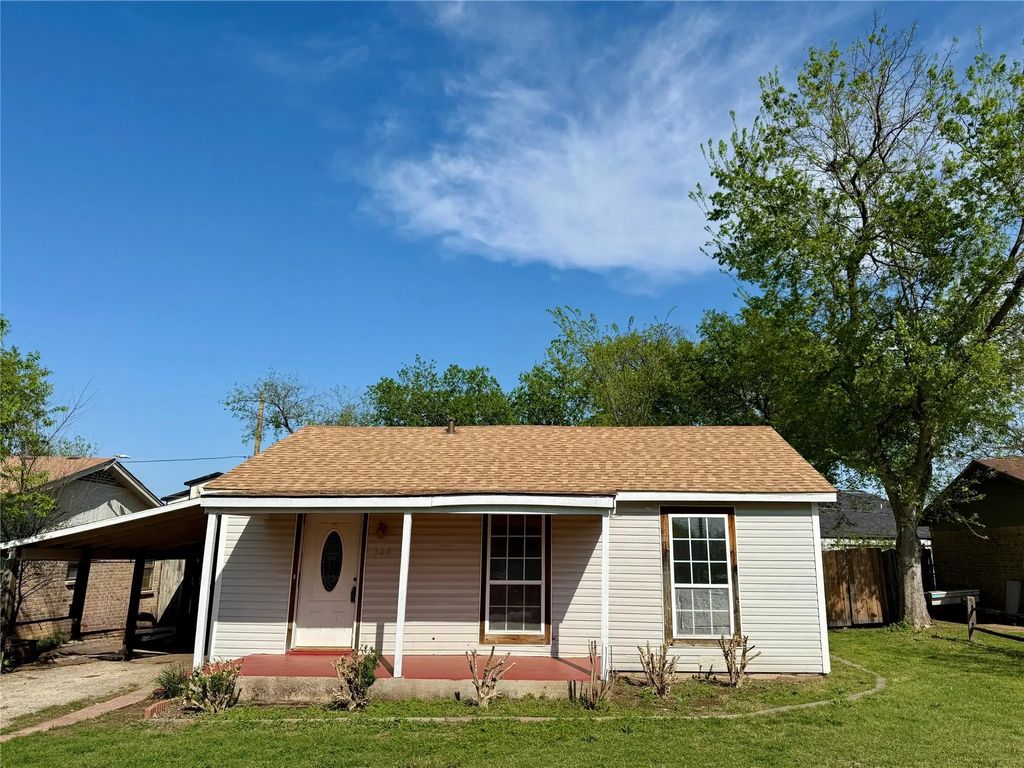 304 Lockwood Street, White Settlement
