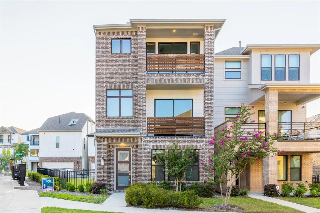 8116 Ardmore Court, Dallas