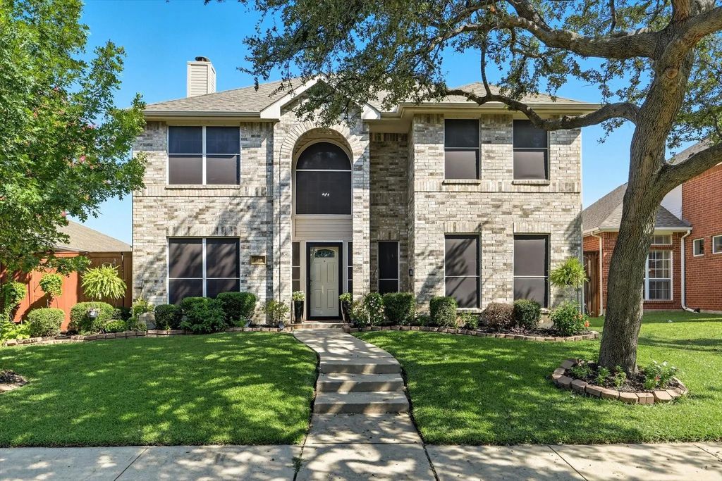 3812 Red Oak Trail, The Colony