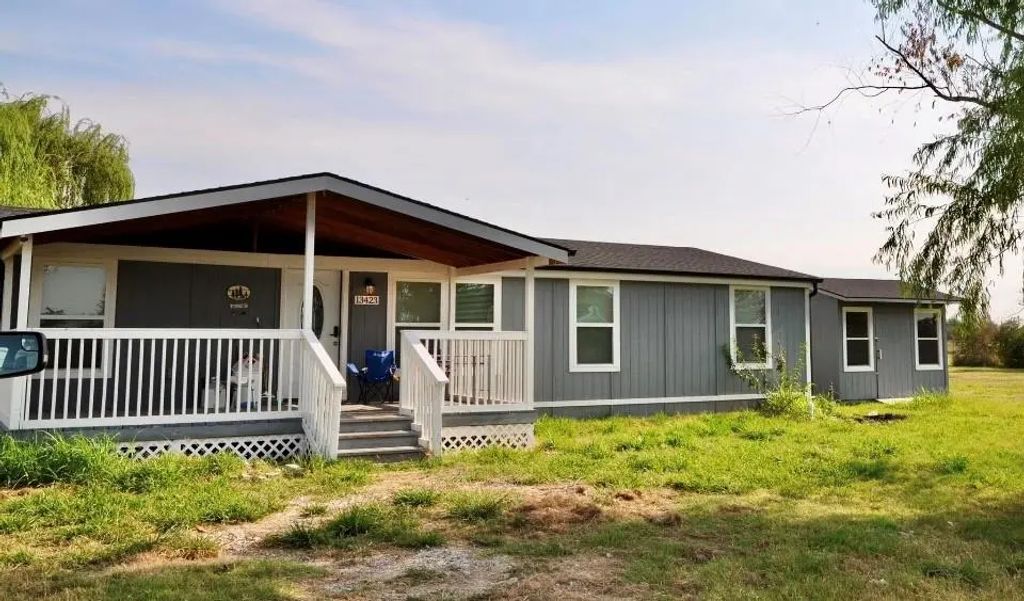 13423 County Road 552, Farmersville