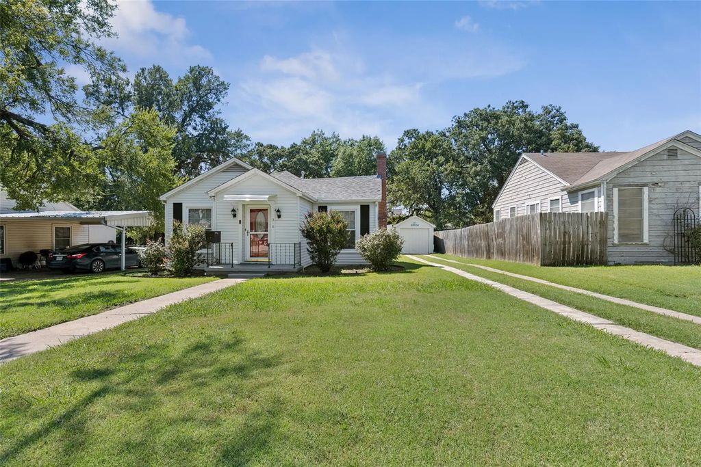 318 N Mckown Avenue, Sherman