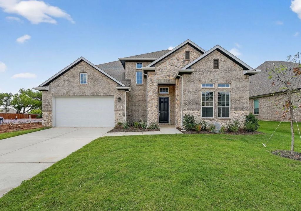 400 Alicia Court, Mansfield