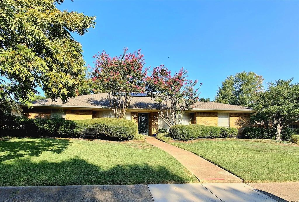 2601 Red Oak Lane, Plano