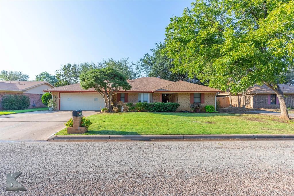 3225 Winterhawk Drive, Abilene