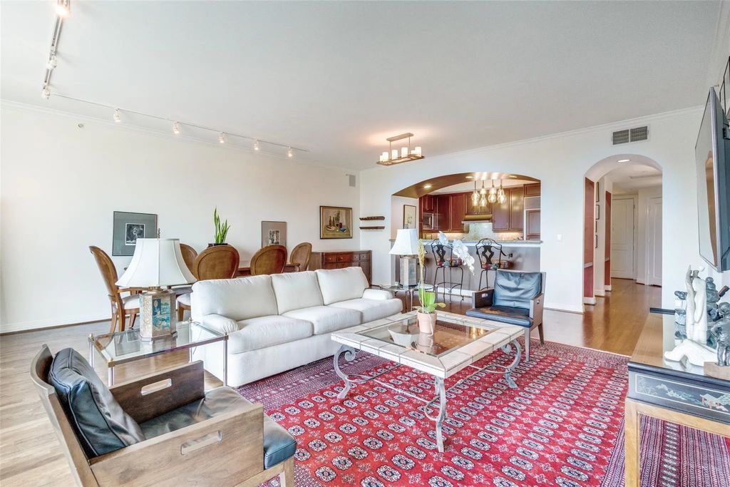 3401 Lee Parkway 605, Dallas