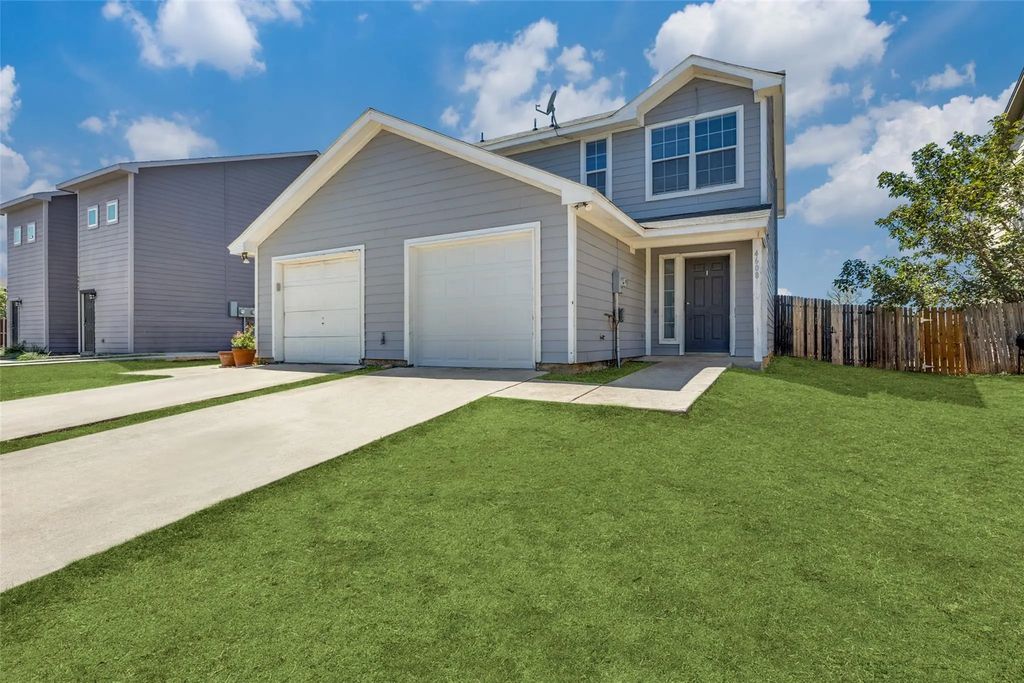 4608 Alamosa Street, Fort Worth