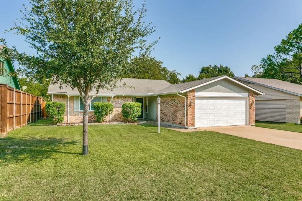 847 Salem Trail, Lewisville
