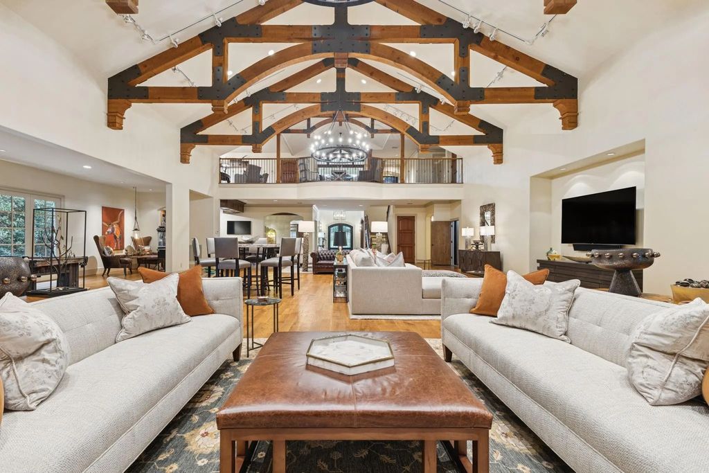 1503 Cottonwood Valley Circle N, Irving