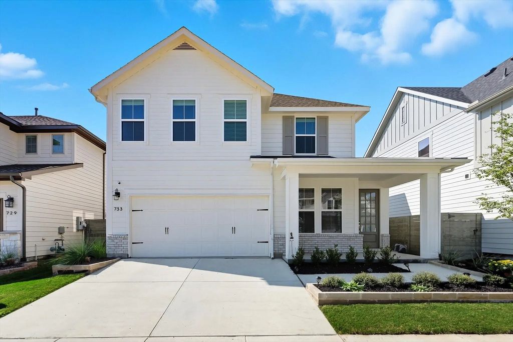 733 Peaceful Lane, Argyle
