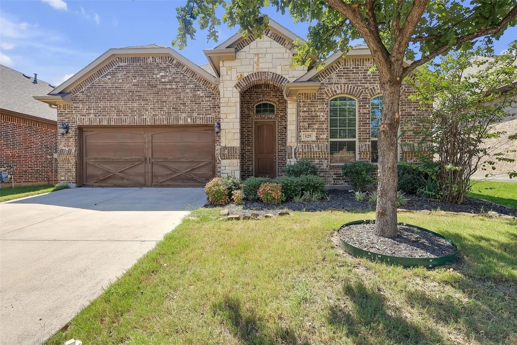 125 Gill Point Lane, Aledo