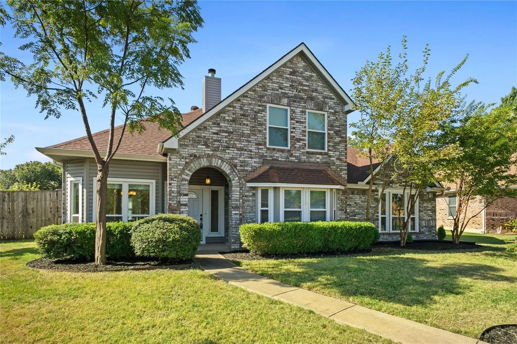 2113 Live Oak Drive, Garland
