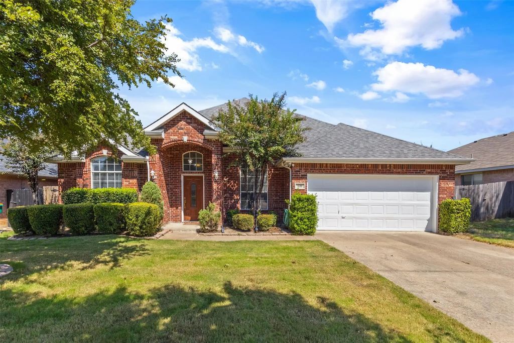 539 Pinnacle Drive, Cedar Hill
