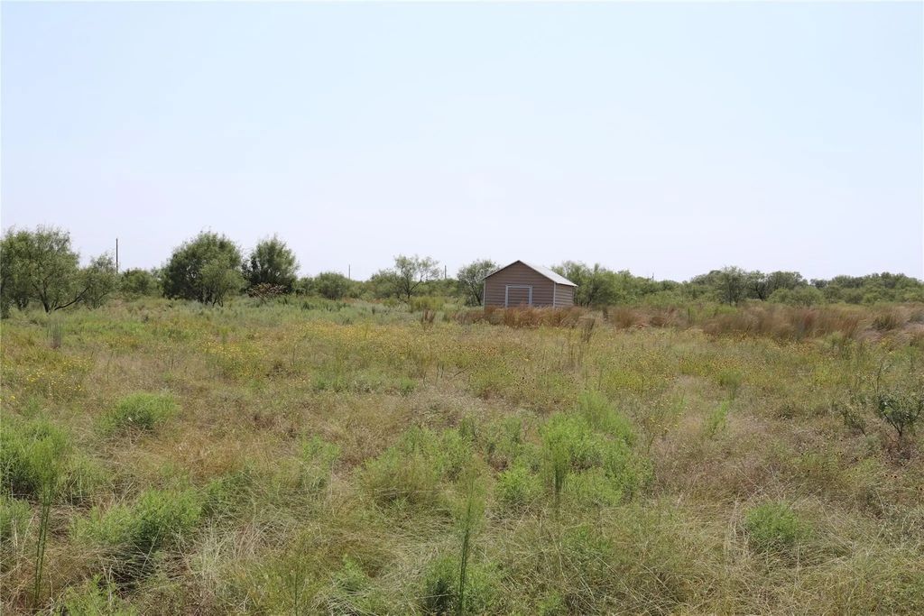 535 Brown Road, Henrietta