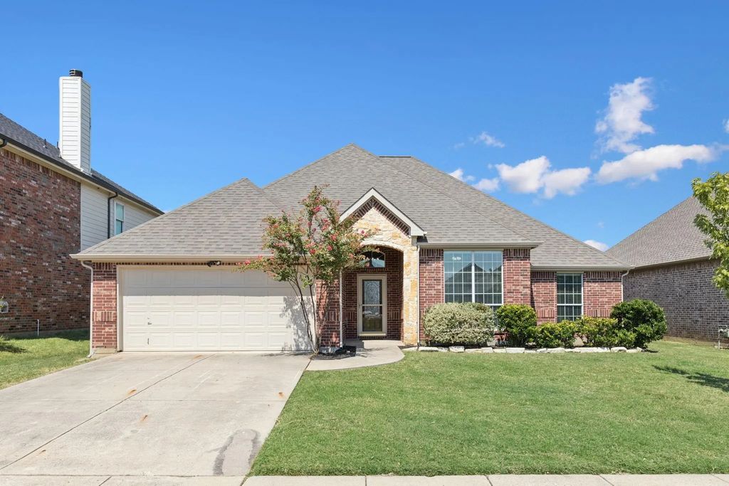 3043 Lakefield Drive, Little Elm