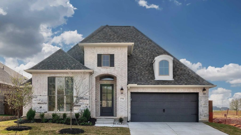 2716 Kirkhill Lane, Forney